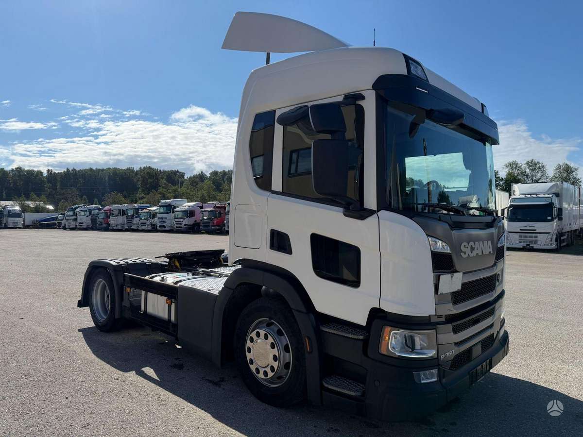 Scania P360, no sleeping space