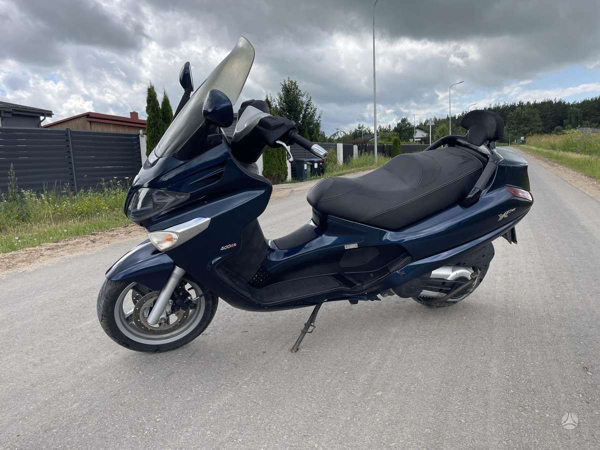 Piaggio Xevo 400cc, мотороллеры / мопеды