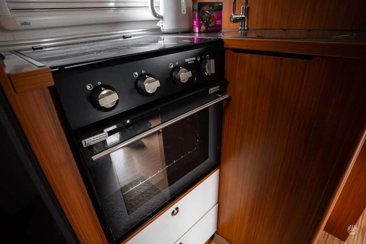 Fiat ADRIA MATRIX M 680, кемперы