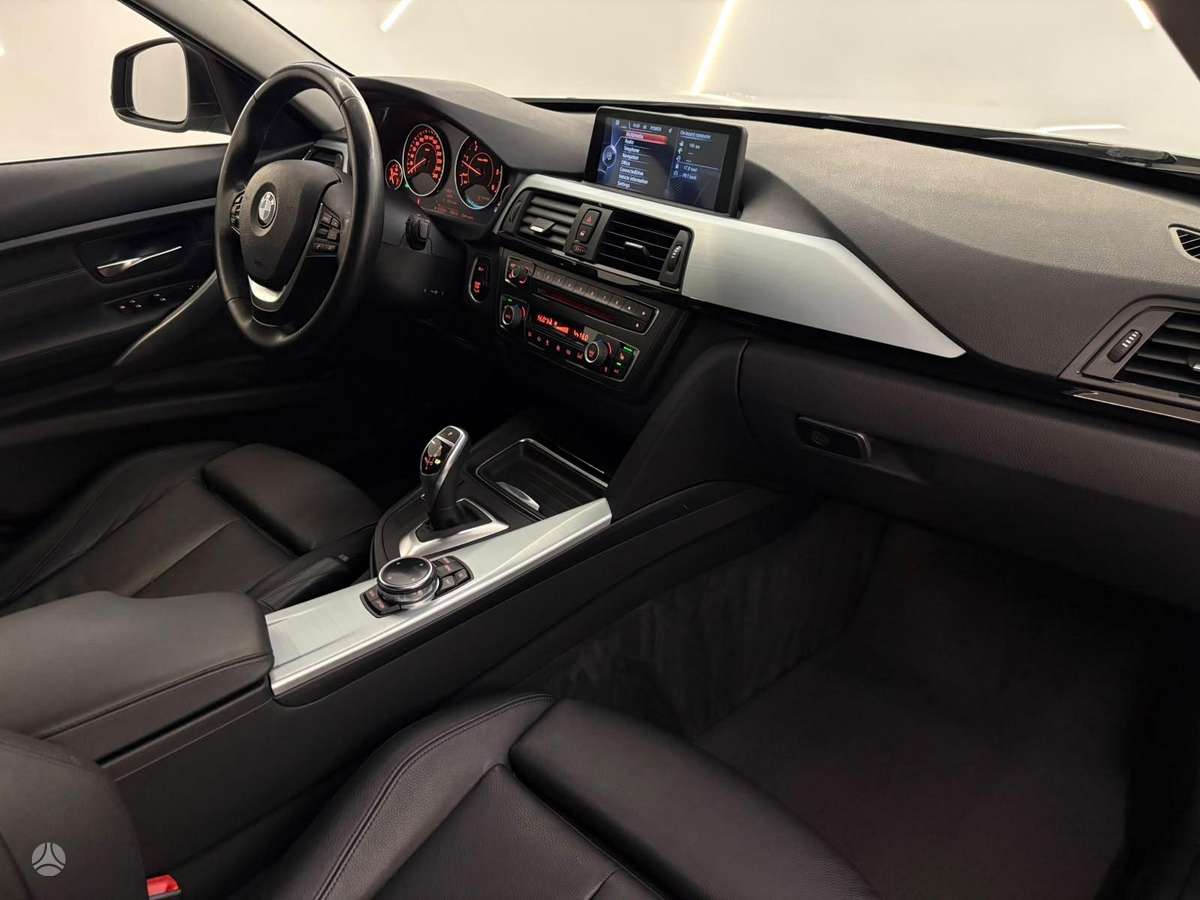 BMW 320, 2.0 l., wagon