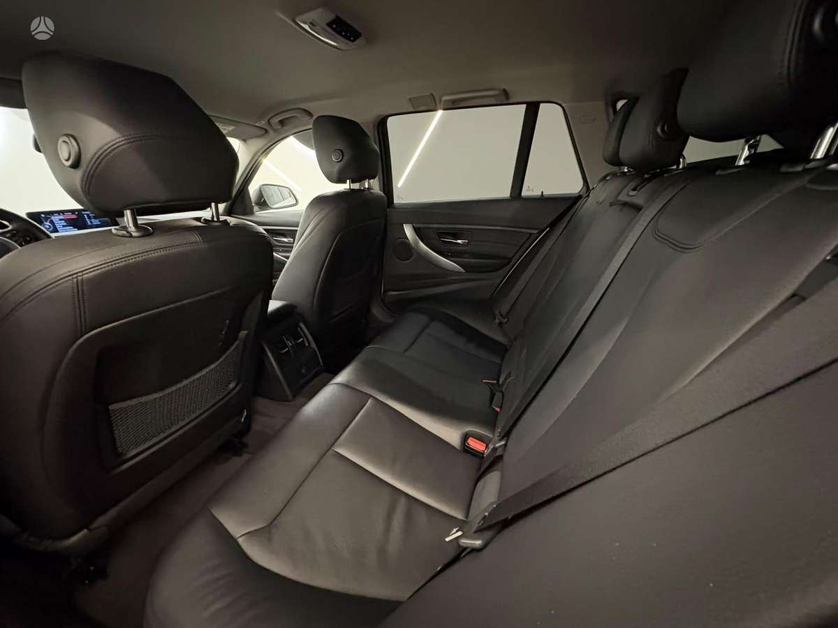 BMW 320, 2.0 l., wagon