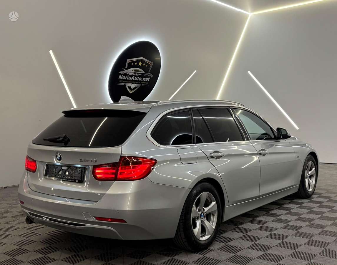 BMW 320, 2.0 l., wagon