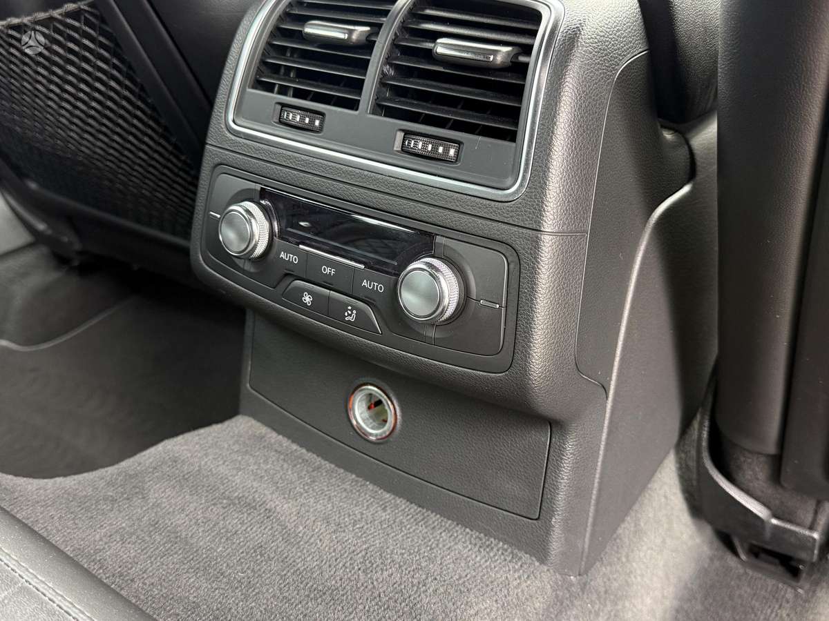 Audi A6, 2.0 l., universalas