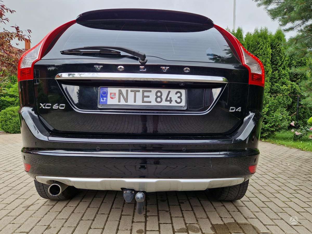 Volvo XC60, 2.0 l., Минивэн