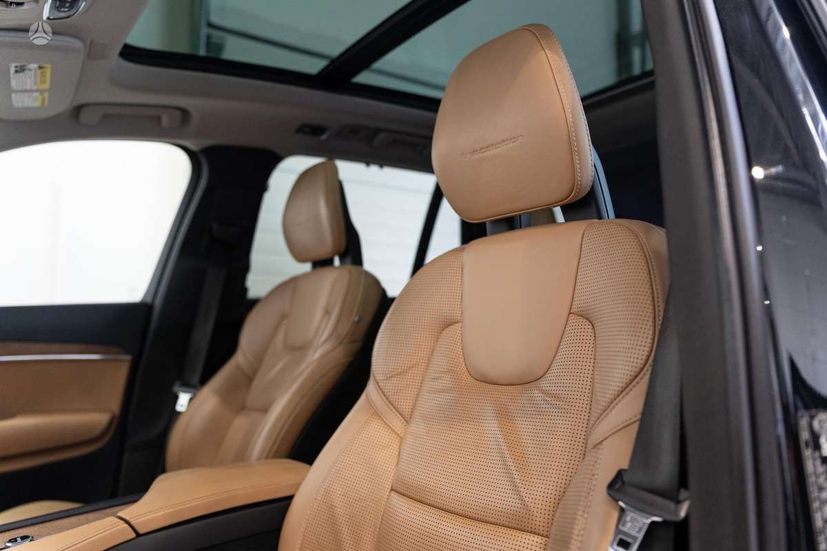 Volvo XC90, 2.0 l., Внедорожник / Кроссовер