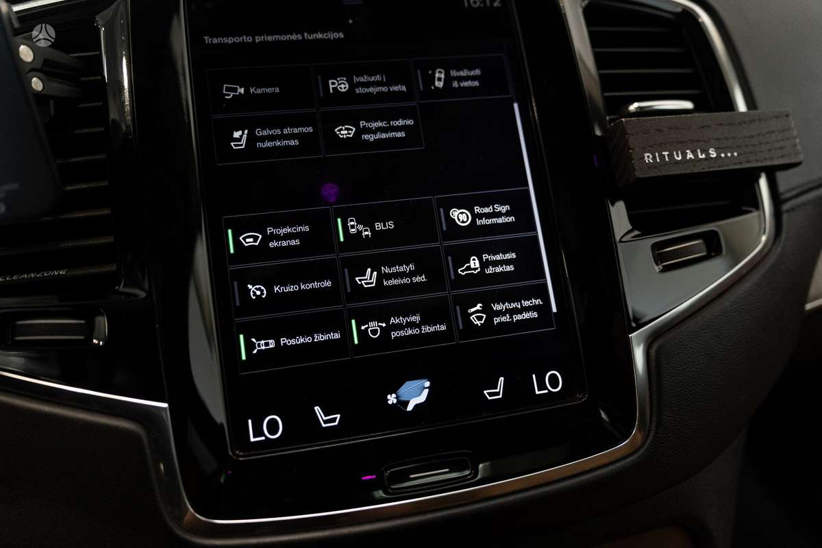 Volvo XC90, 2.0 l., Внедорожник / Кроссовер