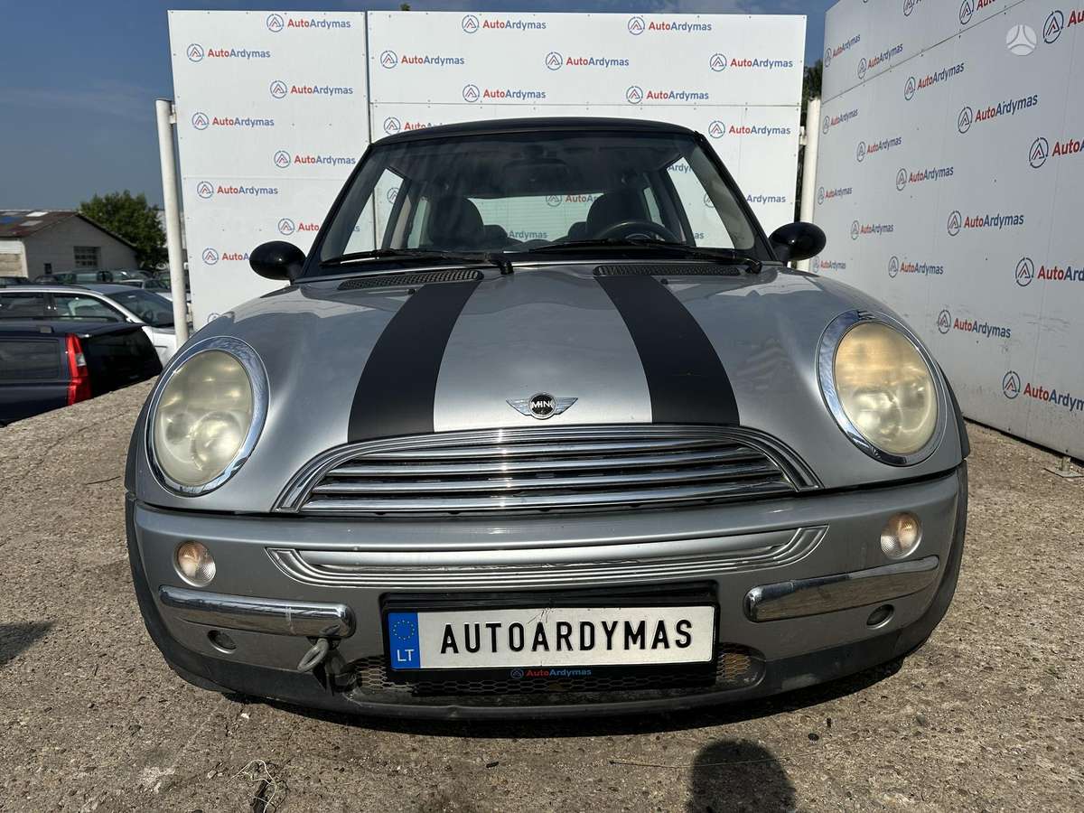 Mini Cooper Mini r50 cooper 2002m 85kw dalimis pradėtas ardyti 2026 08 05