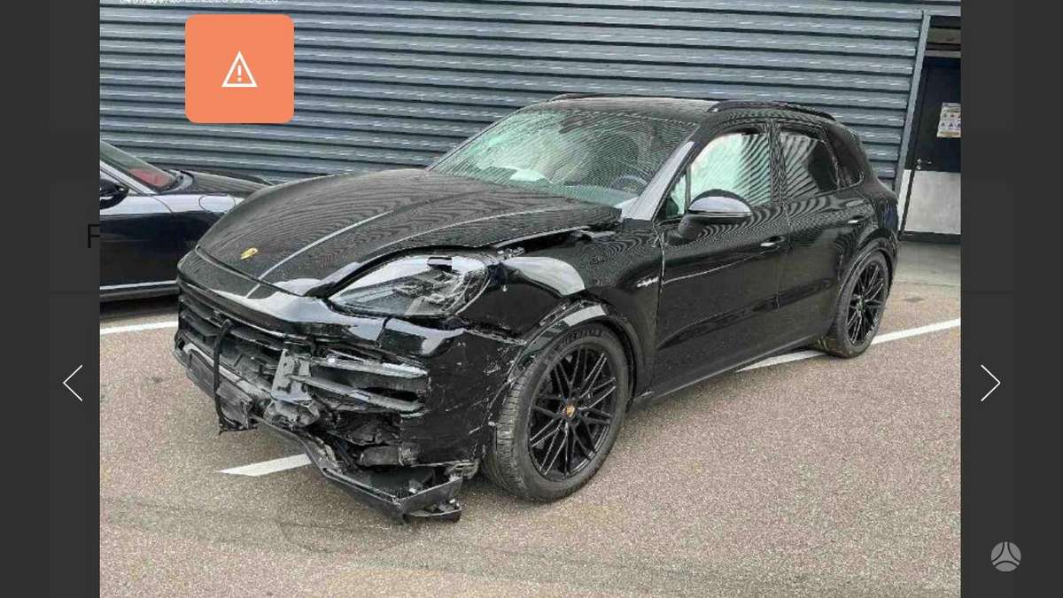 Porsche Cayenne - 2