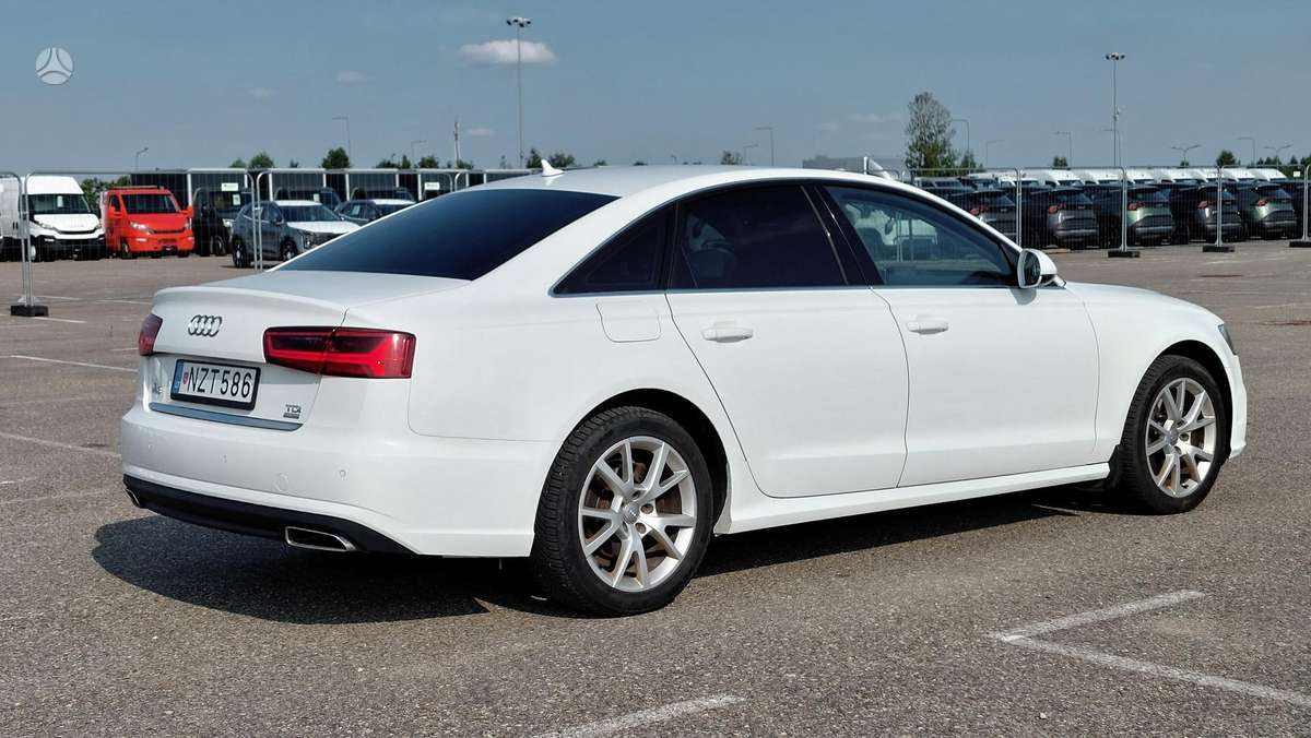 Audi A6, 2.0 l., Седан