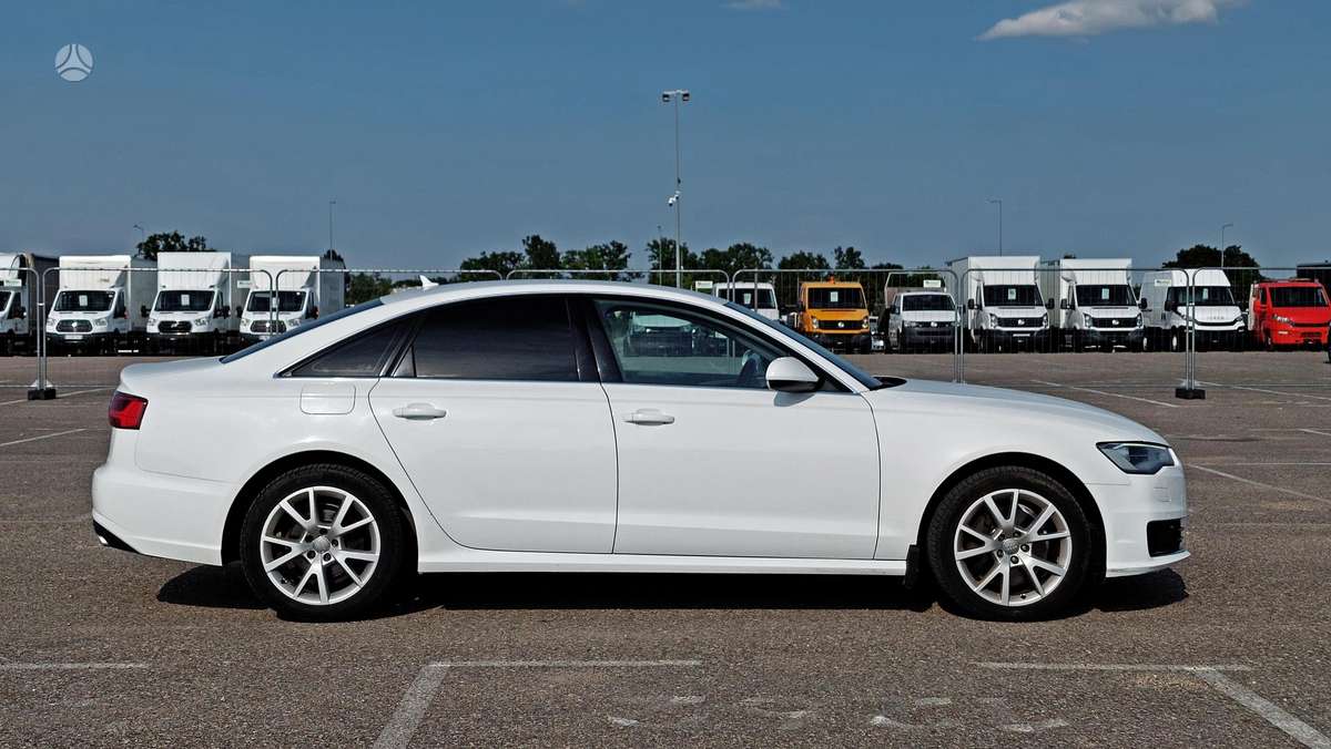Audi A6, 2.0 l., Седан