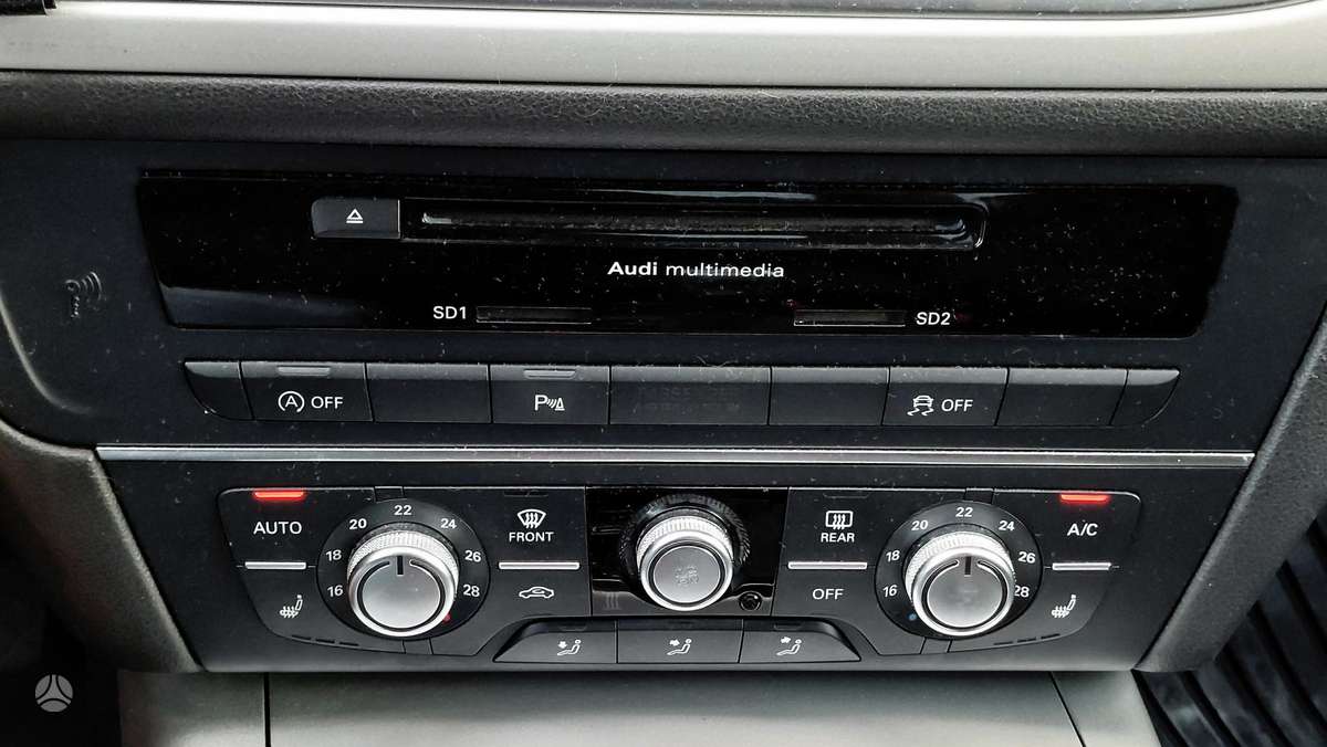 Audi A6, 2.0 l., Седан