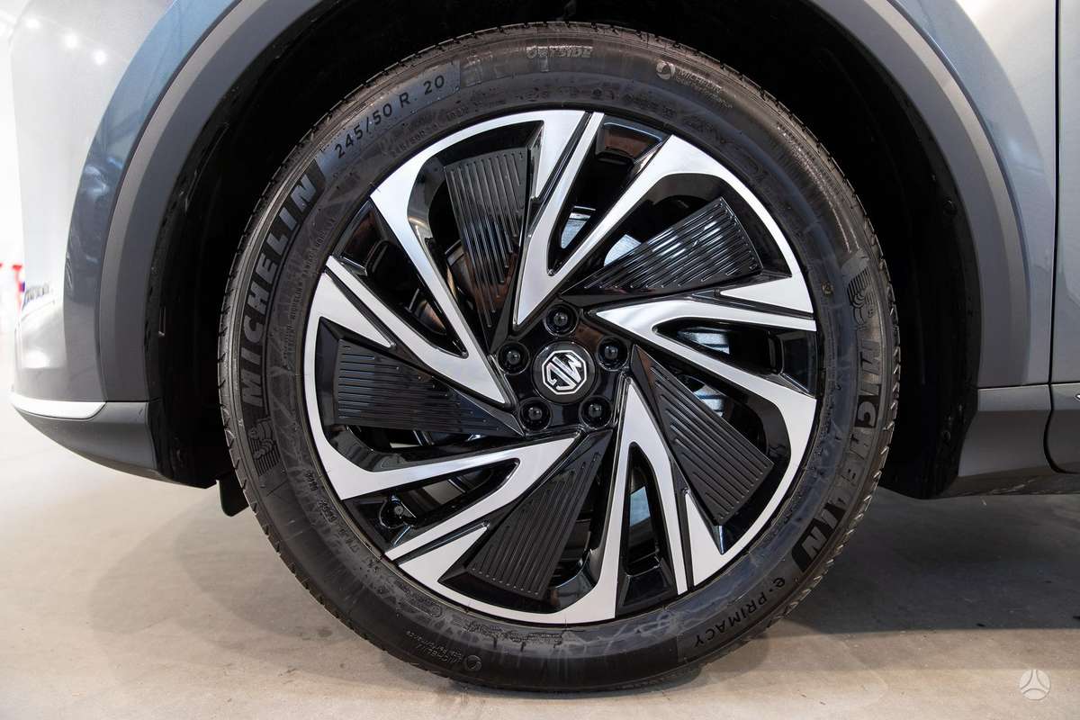 MG S6, 77 kWh, off-road / crossover
