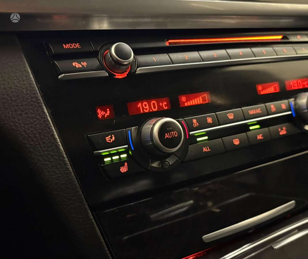 BMW 730, 3.0 l., Седан