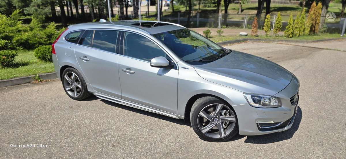 Volvo V60, 2.4 l., Универсал
