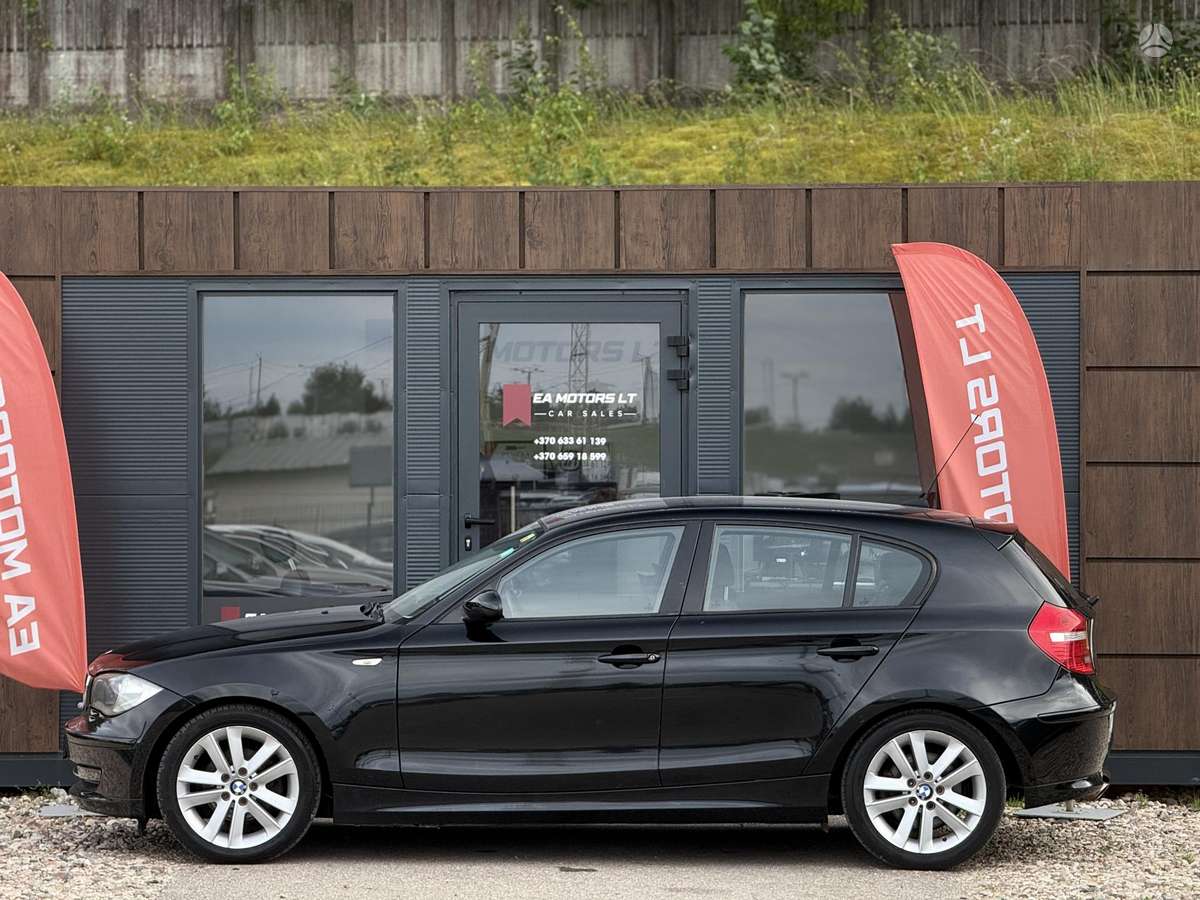 BMW 118, 2.0 l., hatchback