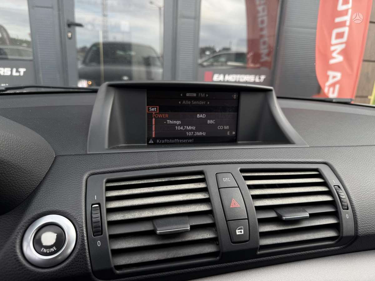 BMW 118, 2.0 l., hatchback