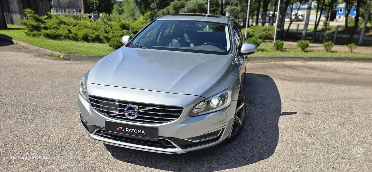 Volvo V60, 2.4 l., Универсал