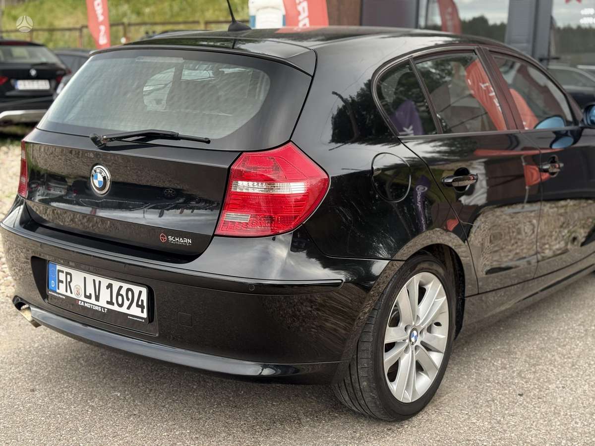 BMW 118, 2.0 l., hatchback