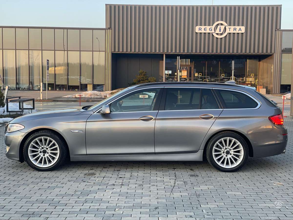 BMW 520, 2.0 l., Универсал