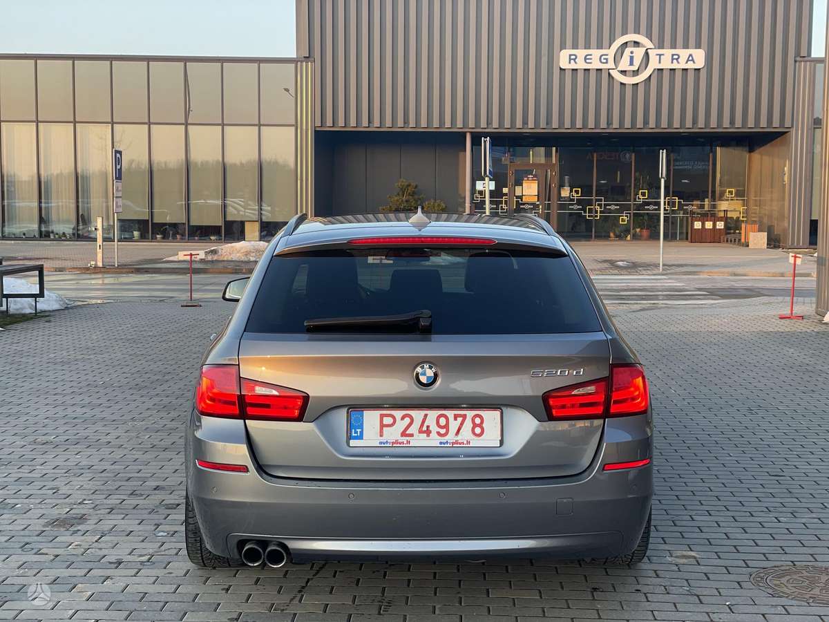 BMW 520, 2.0 l., Универсал