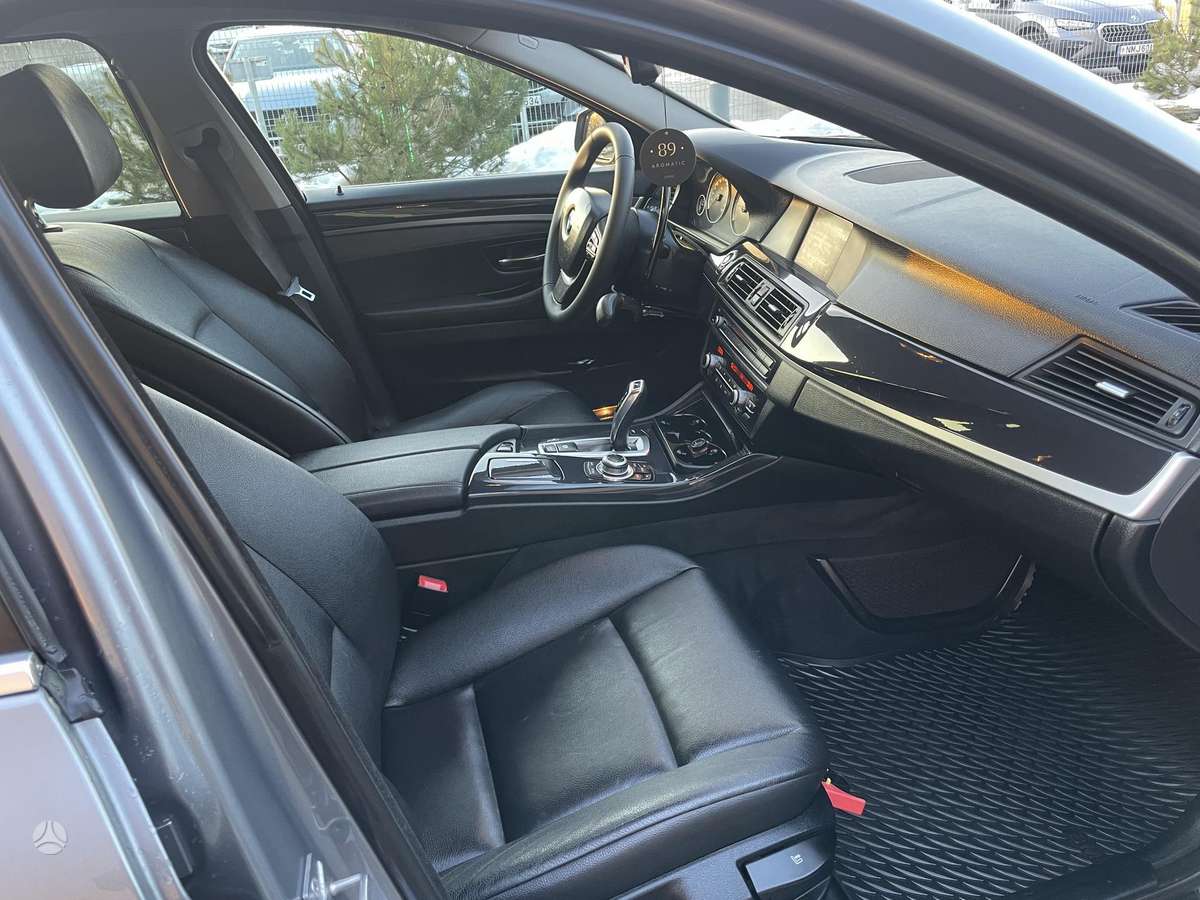 BMW 520, 2.0 l., Универсал