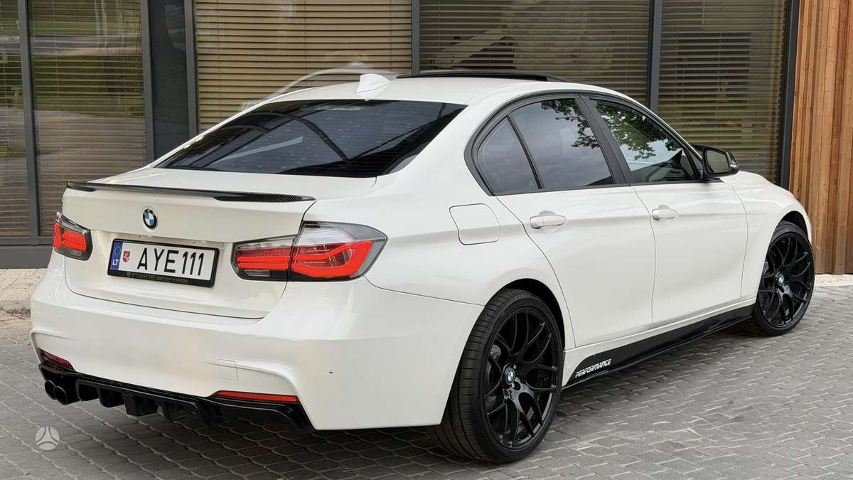 BMW 328, 2.0 l., Седан