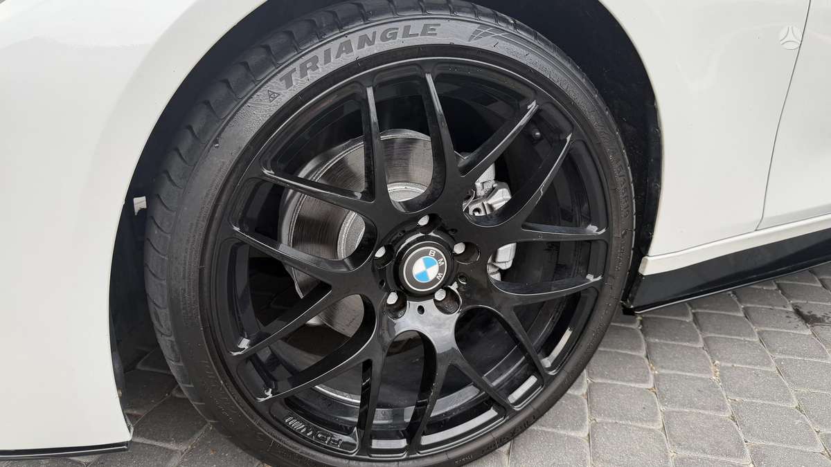 BMW 328, 2.0 l., Седан