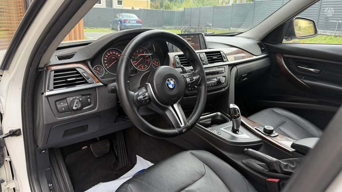 BMW 328, 2.0 l., Седан