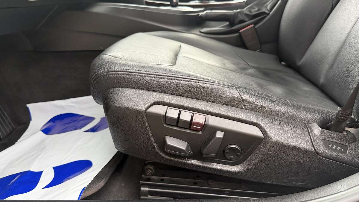 BMW 328, 2.0 l., Седан