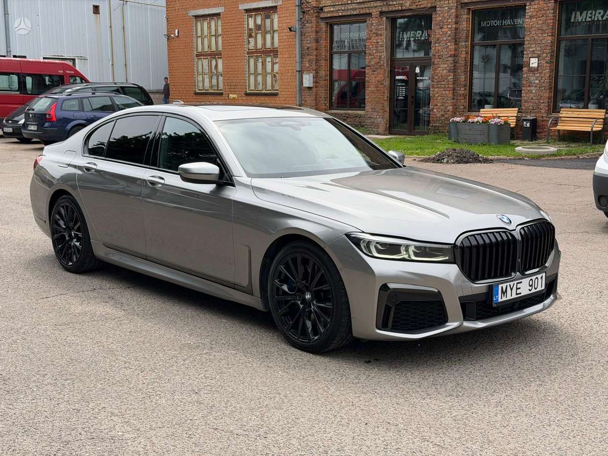 BMW 730, 3.0 l., Седан