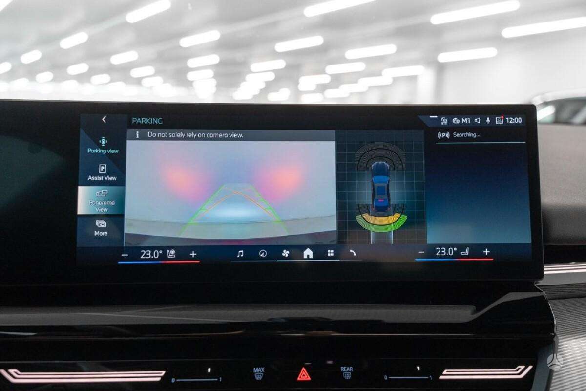 BMW 520, 2.0 l., Седан