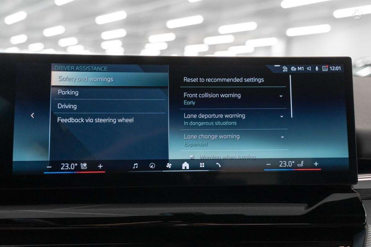 BMW 520, 2.0 l., Седан