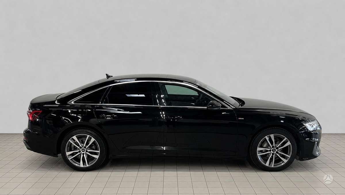 Audi A6, 2.0 l., Седан