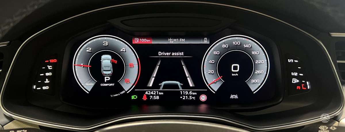 Audi A6, 2.0 l., Седан