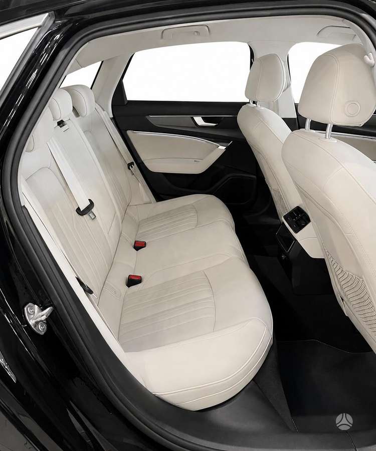 Audi A6, 2.0 l., Седан