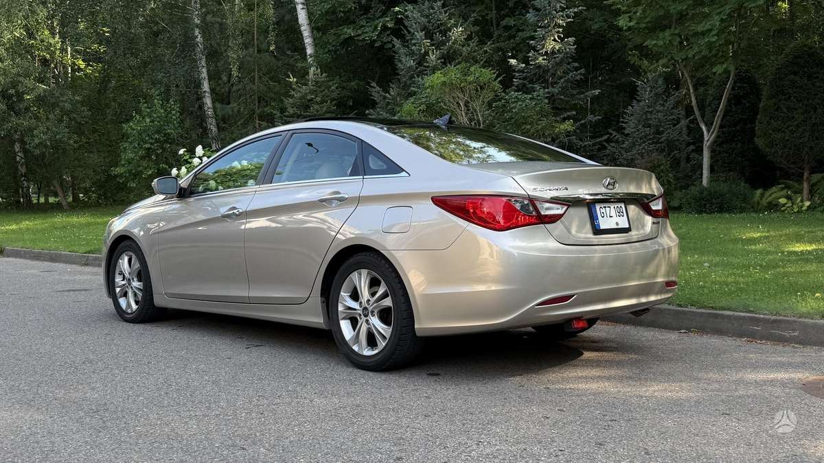 Hyundai Sonata, 2.4 l., Седан