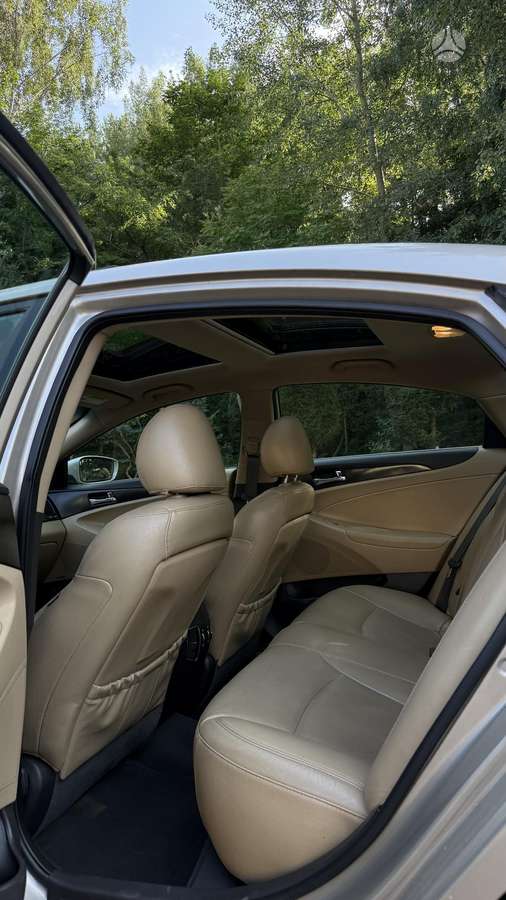 Hyundai Sonata, 2.4 l., Седан