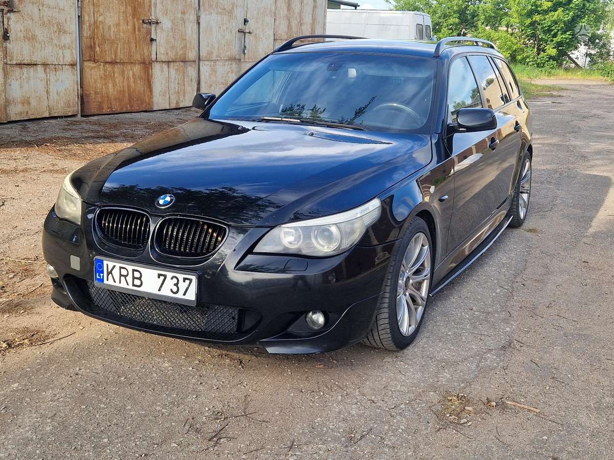 BMW 525, 2.5 l., Универсал