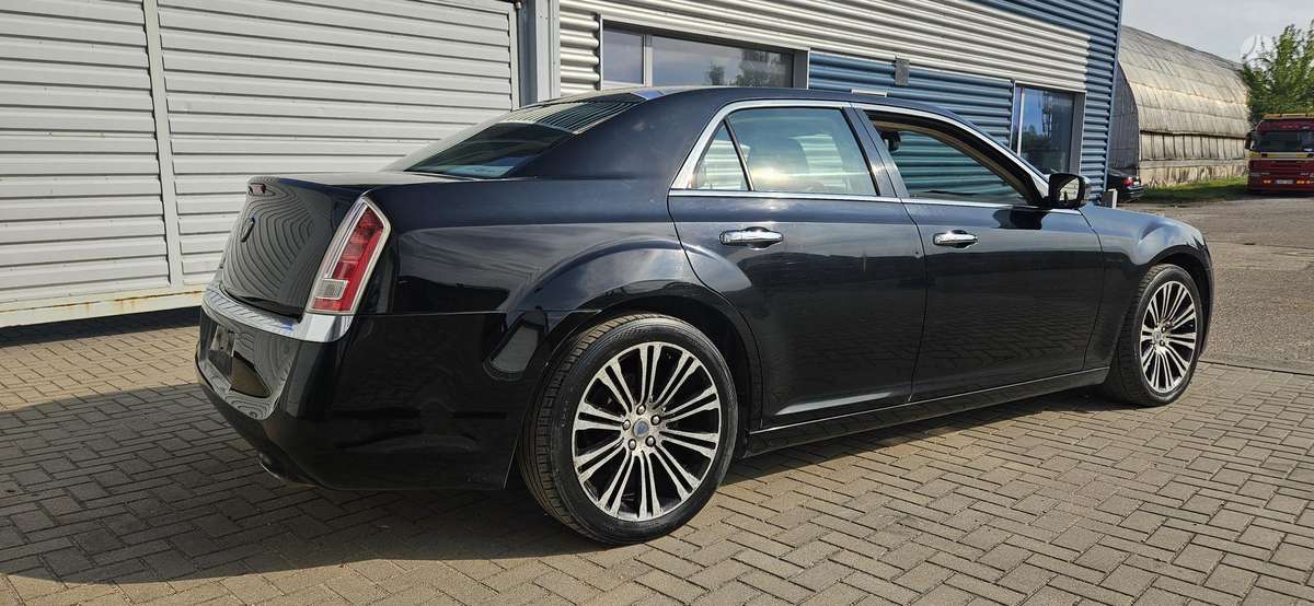 Chrysler 300