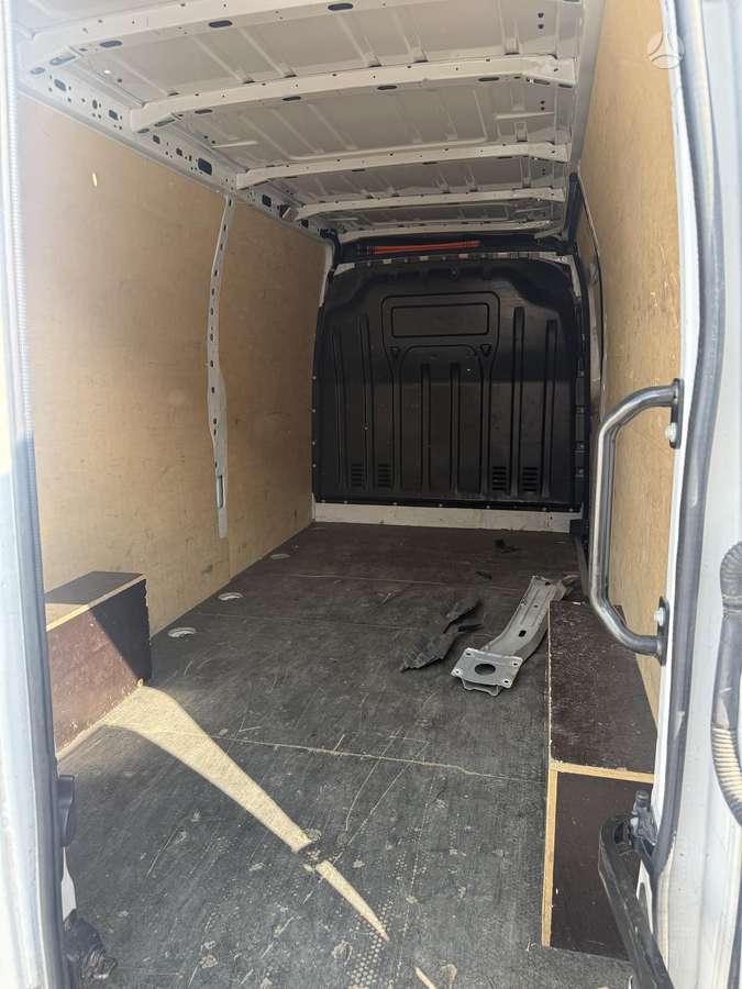 Renault Master, 3.3 l., cargo van