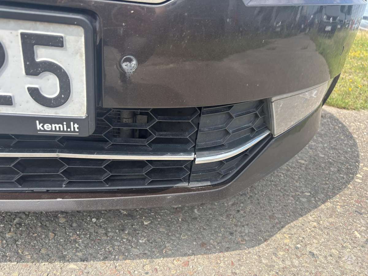 Skoda Superb, 1.5 l., hatchback