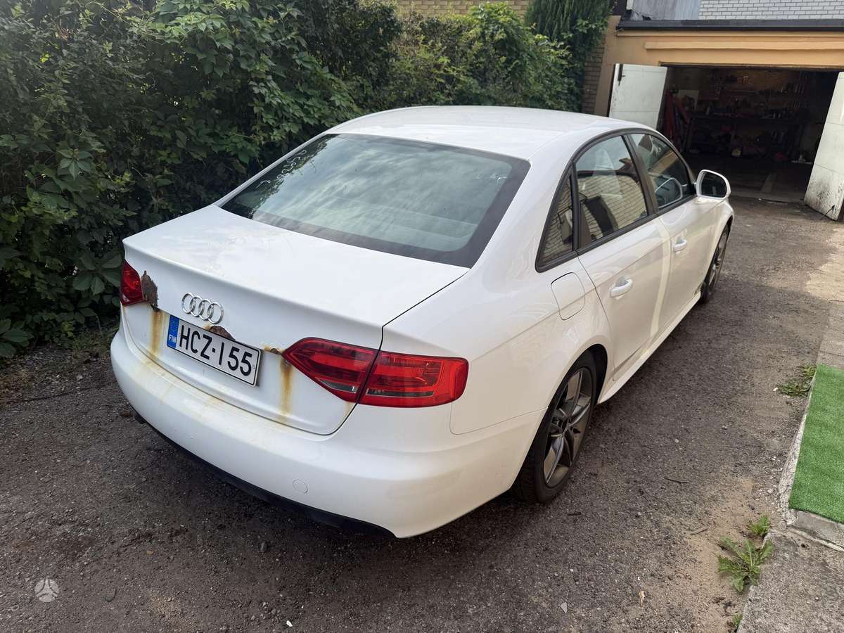 Audi A4 Dalimis