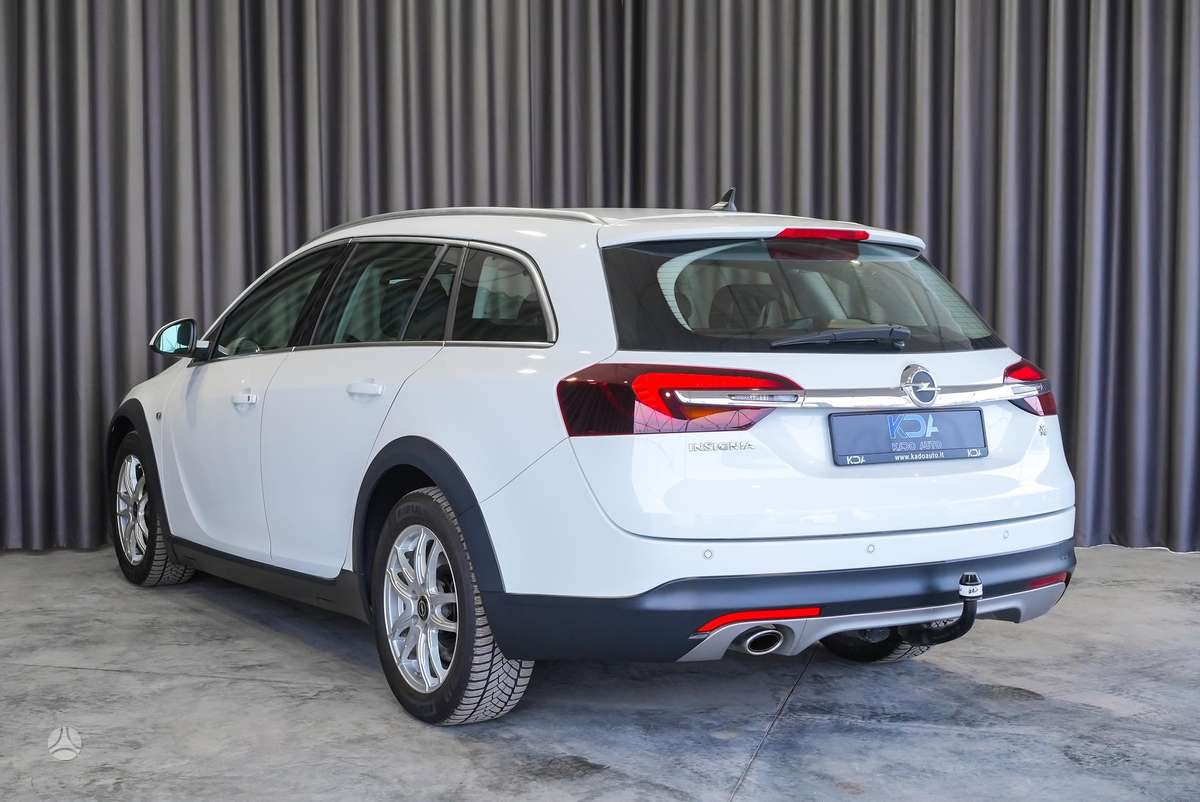 Opel Insignia, 2.0 l., Универсал