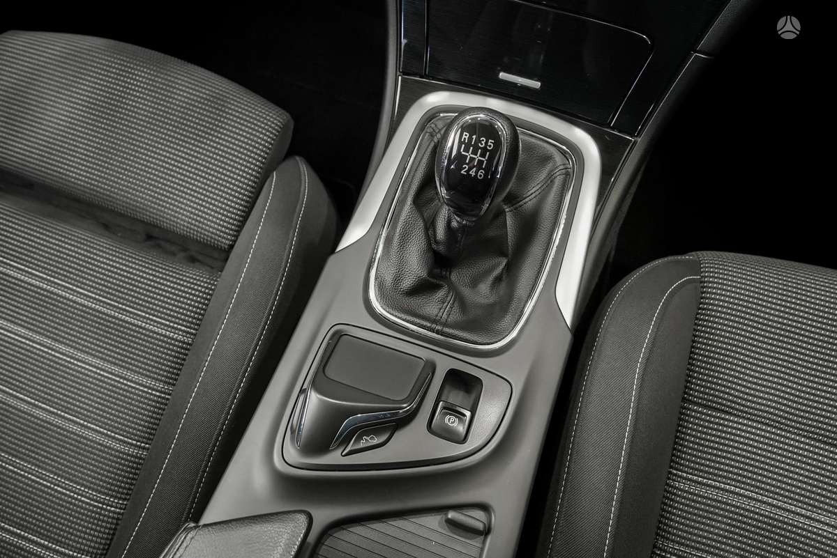 Opel Insignia, 2.0 l., Универсал