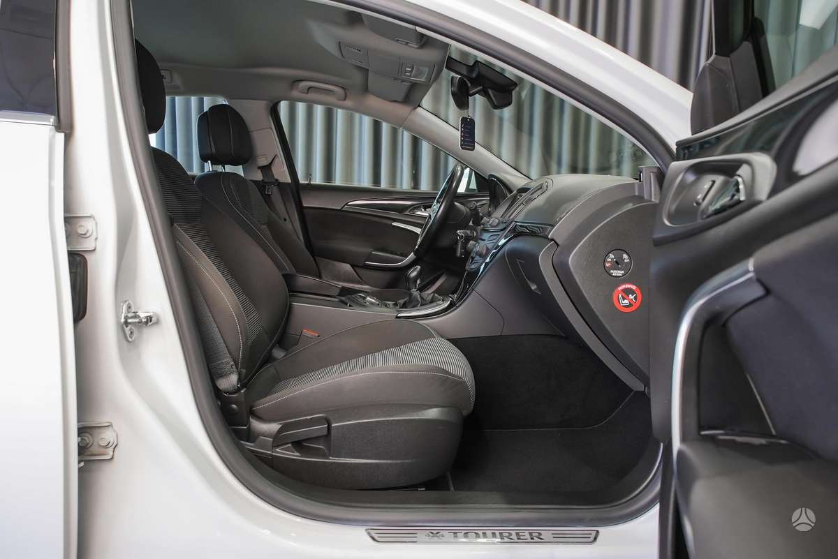 Opel Insignia, 2.0 l., Универсал