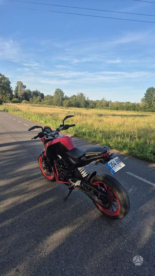 KTM Duke 125cc, street / classic