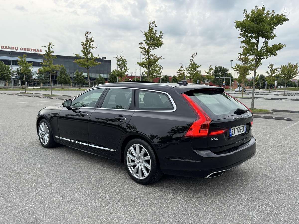 Volvo V90, 2.0 l., Универсал