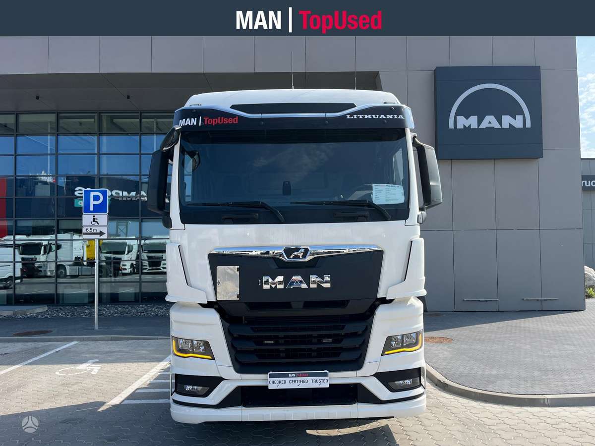 MAN TGX 18.470 GM cab (6737), double sleeper