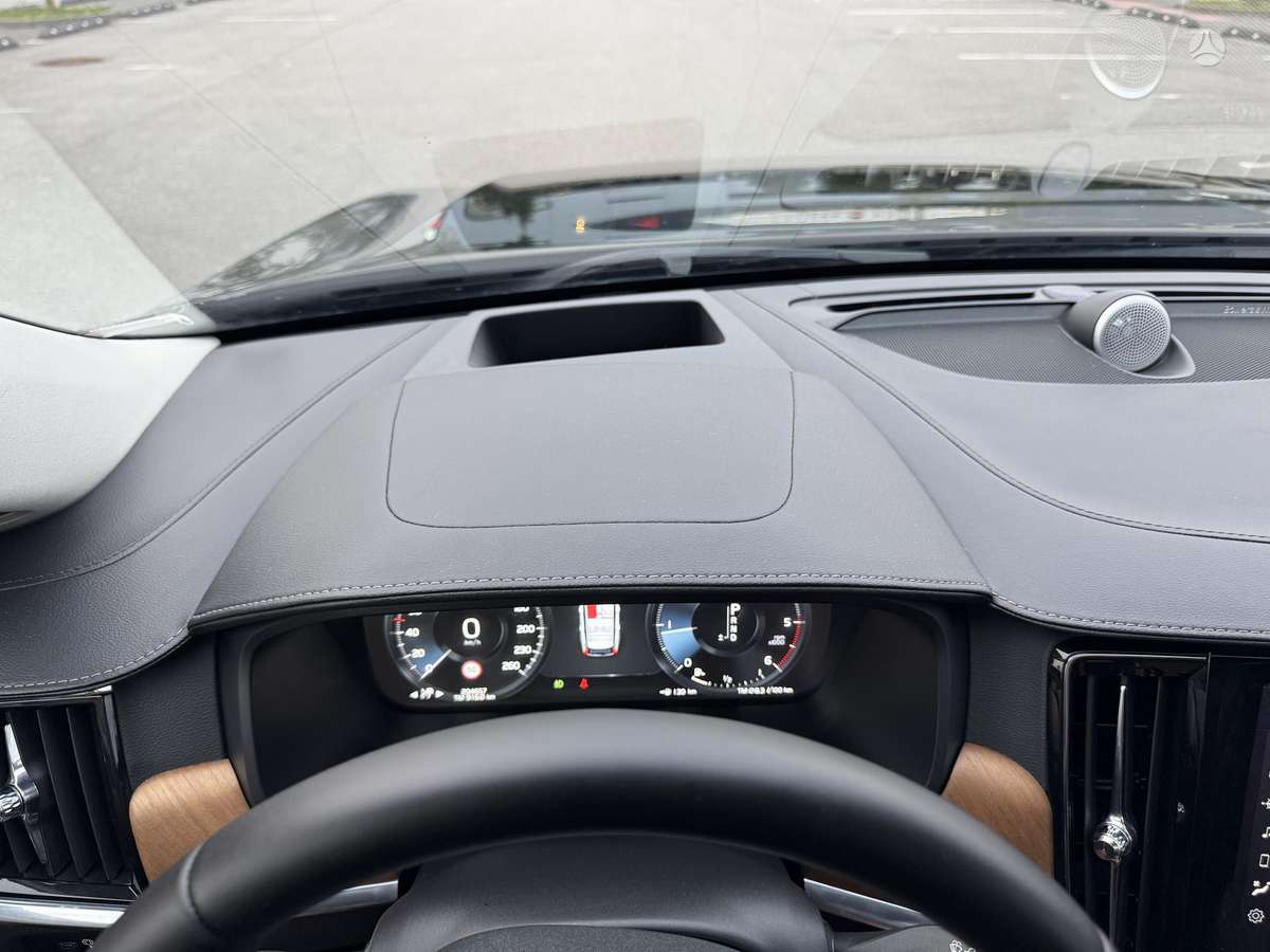 Volvo V90, 2.0 l., Универсал