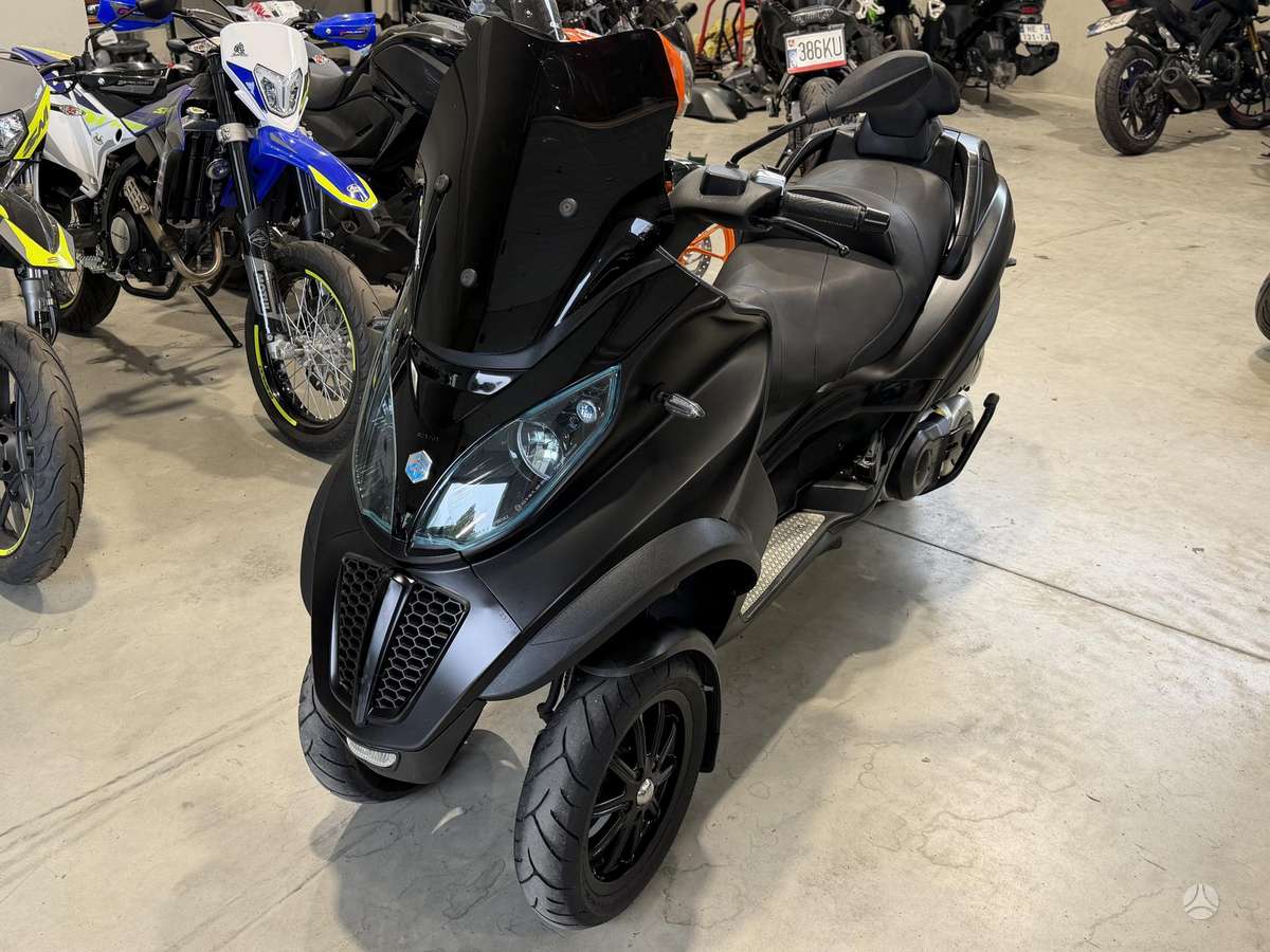Piaggio MP3 500cc, triračiai